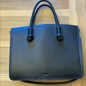 Skylar satchel perfect condition!